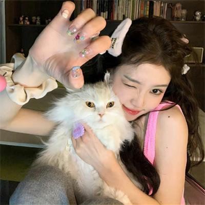 穿普拉达的女王